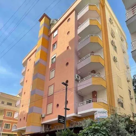 Rezidenca Hasanaj 30 Apartment *